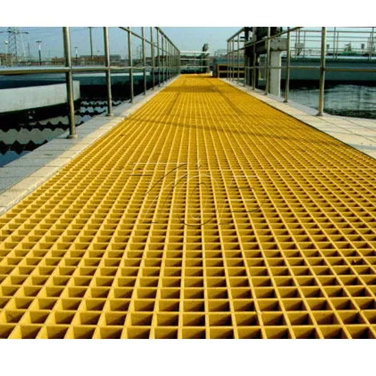 GRP rács